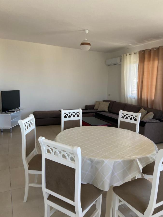 Baks-Rrjoll Apartment Sun Roll מראה חיצוני תמונה