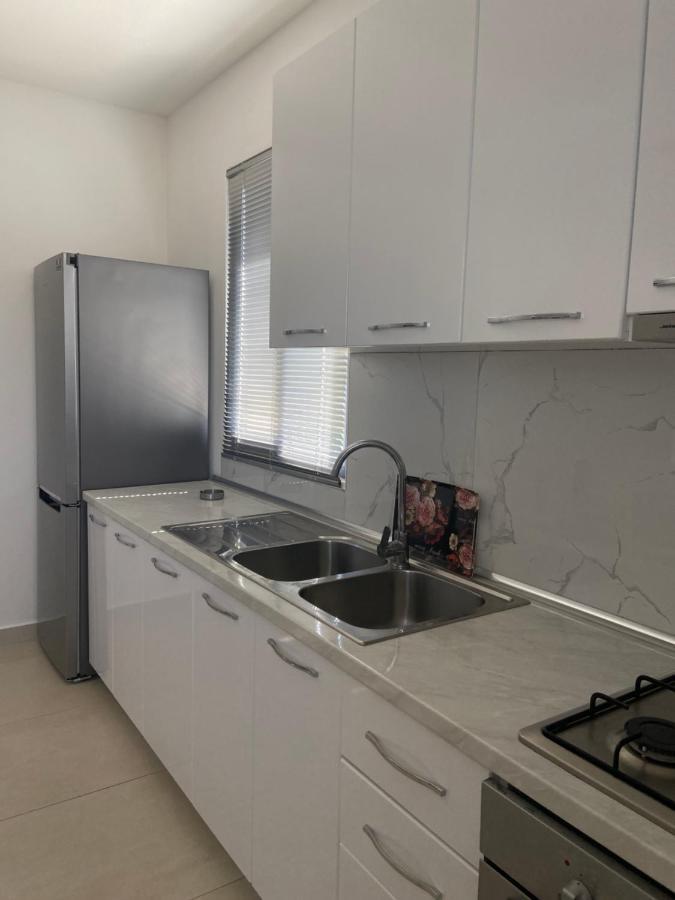 Baks-Rrjoll Apartment Sun Roll מראה חיצוני תמונה