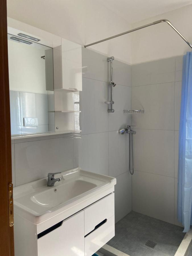 Baks-Rrjoll Apartment Sun Roll מראה חיצוני תמונה