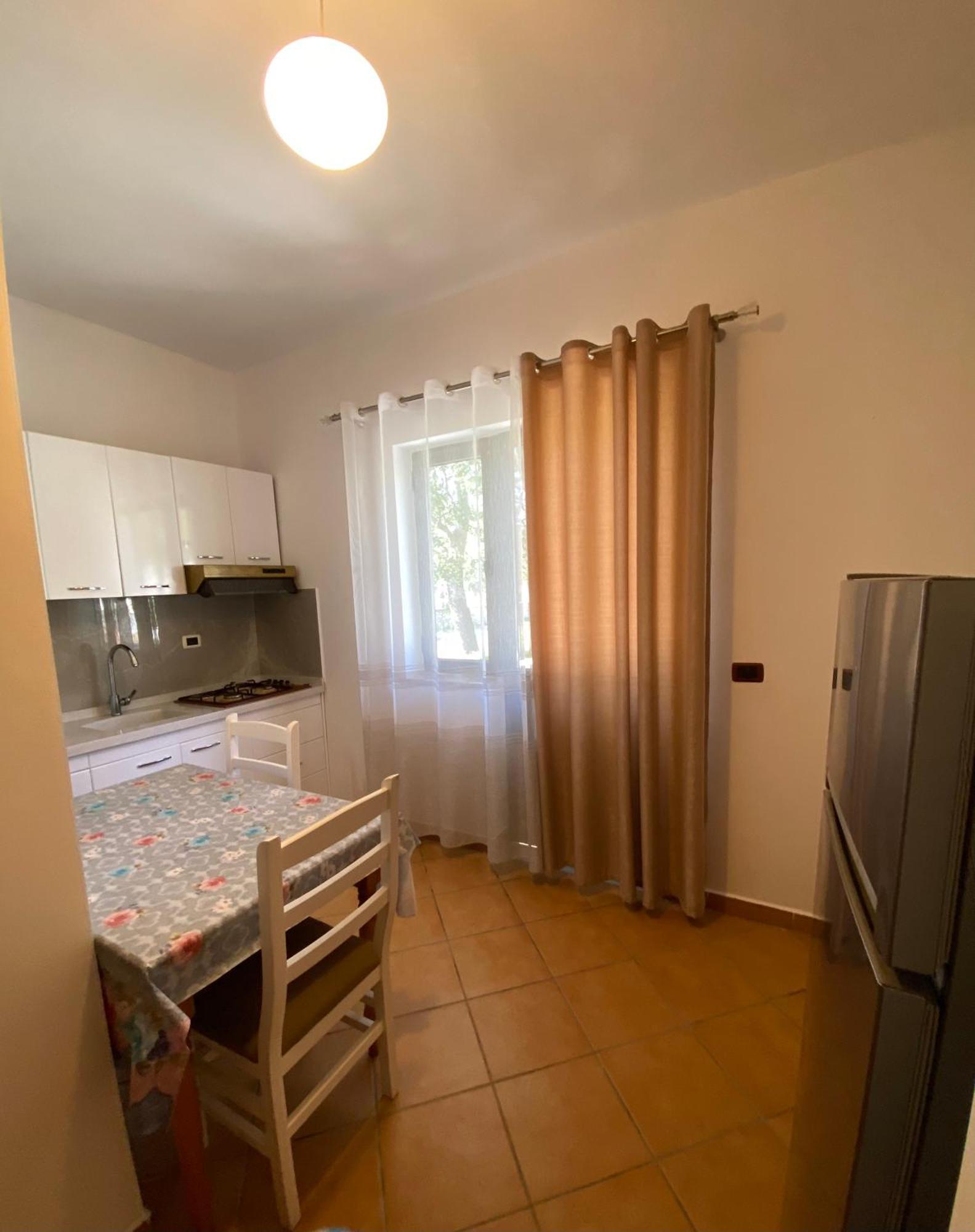Baks-Rrjoll Apartment Sun Roll מראה חיצוני תמונה